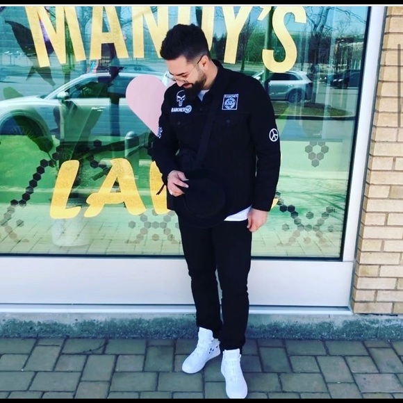 Meet your Posher, Yann - Picture 5 of 10